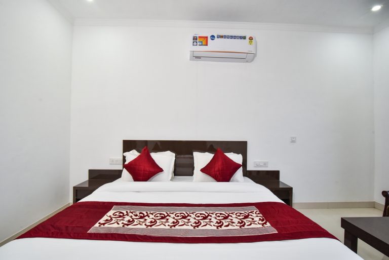 Luxury Hotel in Tarn Taran
